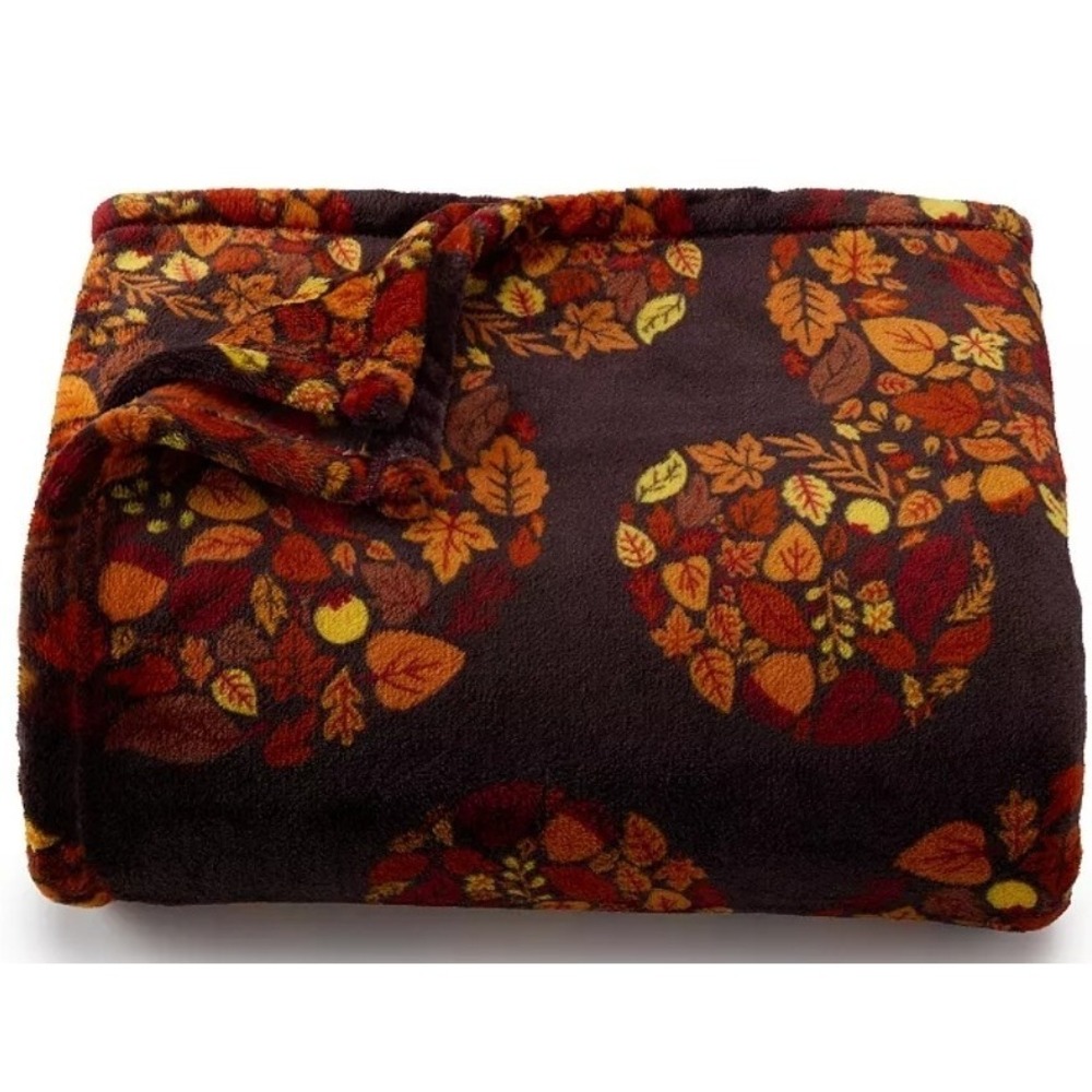 The Big One Disney Mickey Fall Harvest Leaves Plush Fleece Throw‎ Blanket 5'x6'